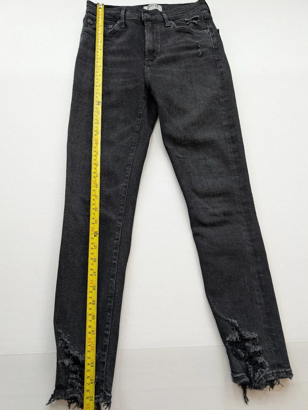 AGOLDE Sophie Crop Distressed Skinny Jeans in Washed Black